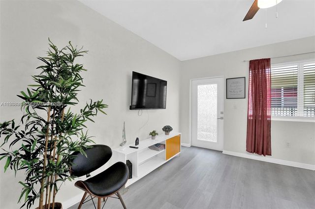 740 Meridian Ave 25, Miami Beach, FL 33139