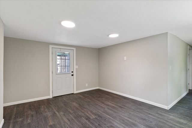 211 Kickapoo Trail, Weatherford, TX 76087