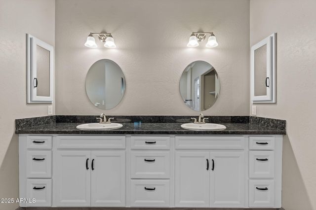 4045 BLACK MOUNTAIN Road, Wickenburg, AZ 85390