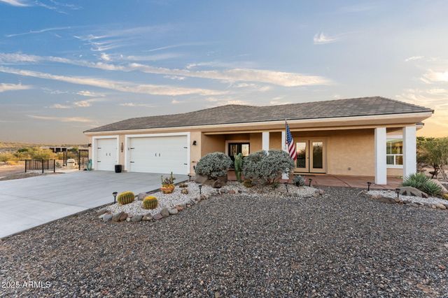 4045 BLACK MOUNTAIN Road, Wickenburg, AZ 85390