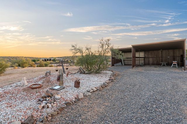 4045 BLACK MOUNTAIN Road, Wickenburg, AZ 85390