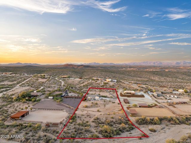 4045 BLACK MOUNTAIN Road, Wickenburg, AZ 85390