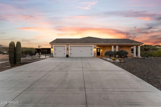 4045 BLACK MOUNTAIN Road, Wickenburg, AZ 85390