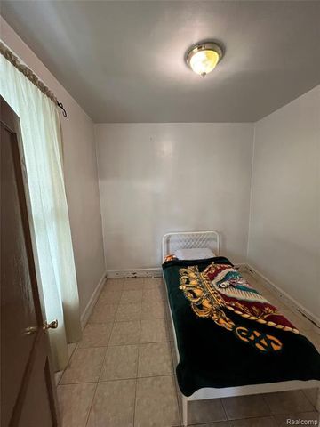 4380 Freer Street, Detroit, MI 48210