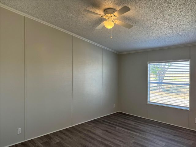 3163 Fm 1966, Maxwell, TX 78656