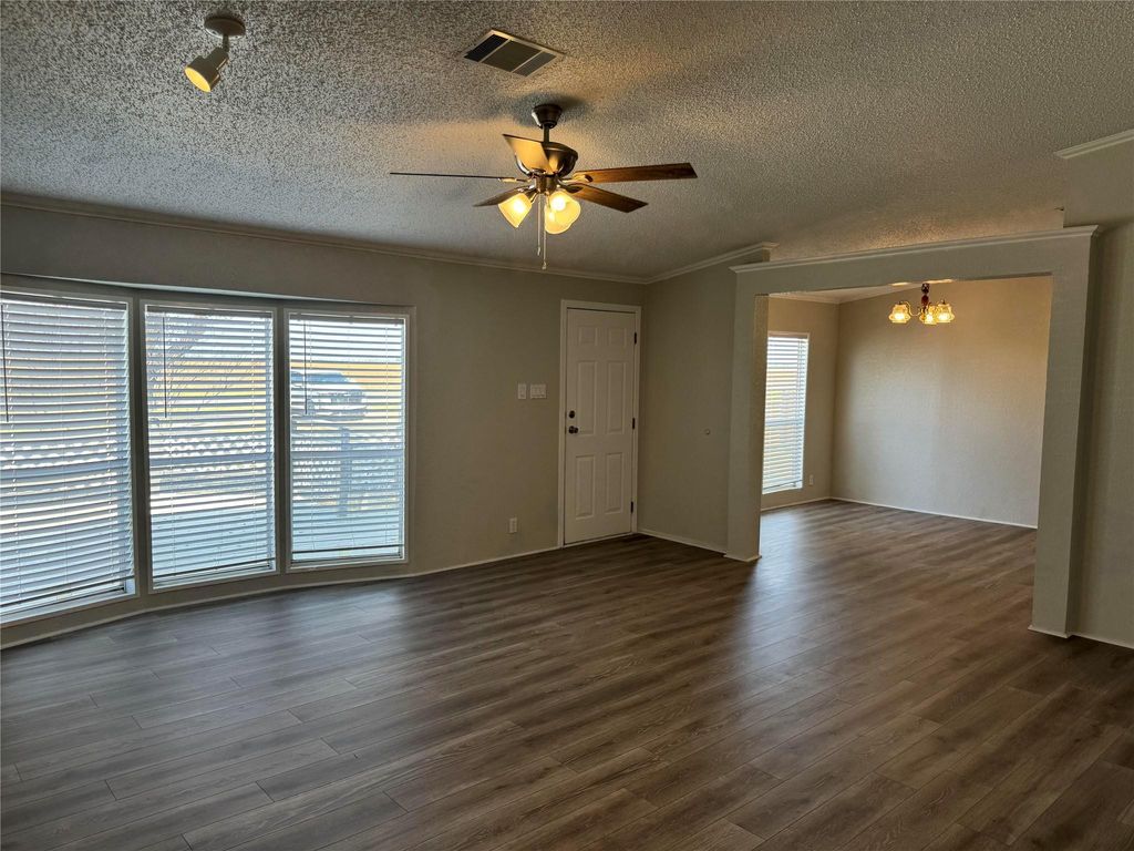3163 Fm 1966, Maxwell, TX 78656