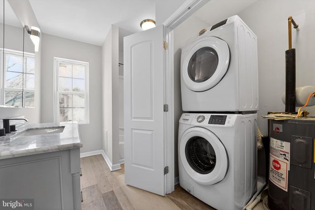 2922 LIMOND PL, Baltimore, MD 21218