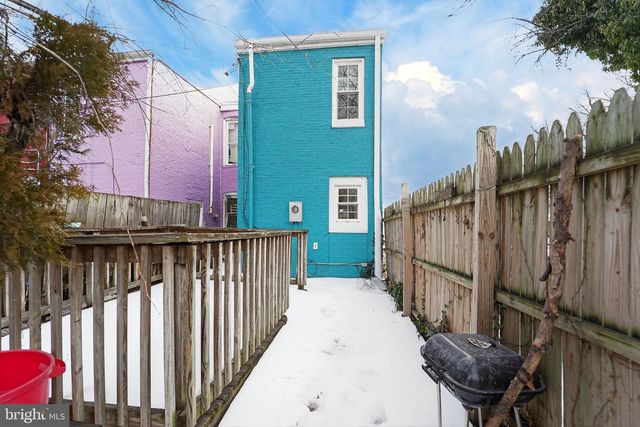 2922 LIMOND PL, Baltimore, MD 21218