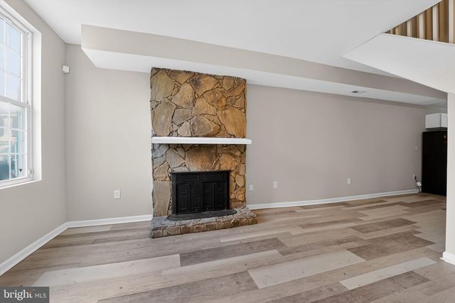 2922 LIMOND PL, Baltimore, MD 21218