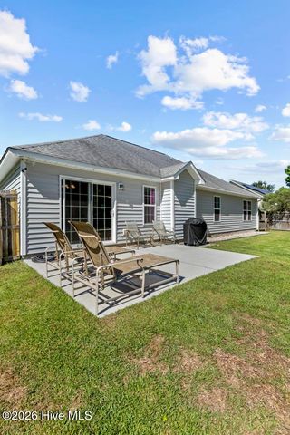 212 Marsh Haven Drive, Sneads Ferry, NC 28460