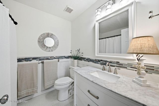 328 Kennedy Dr, Mt Washington, KY 40047