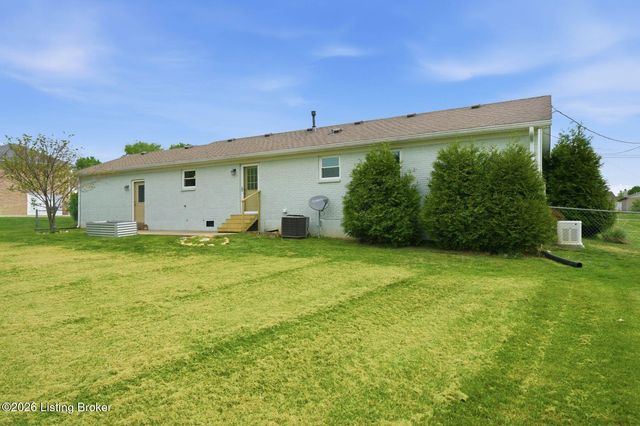 328 Kennedy Dr, Mt Washington, KY 40047