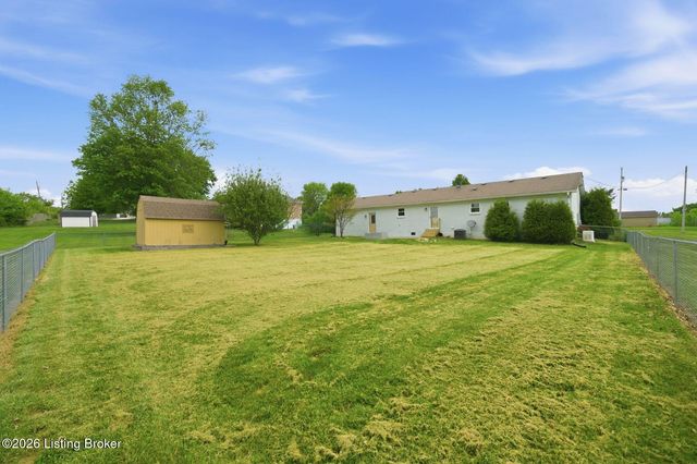 328 Kennedy Dr, Mt Washington, KY 40047