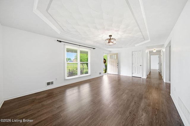 328 Kennedy Dr, Mt Washington, KY 40047