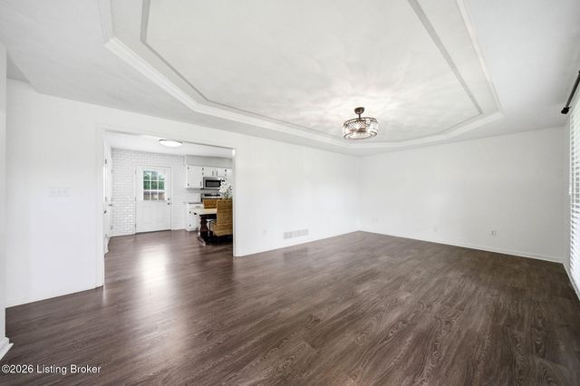 328 Kennedy Dr, Mt Washington, KY 40047