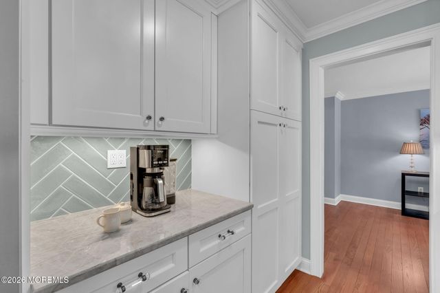 9 Neville Drive, Lincroft, NJ 07738