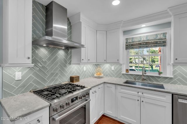 9 Neville Drive, Lincroft, NJ 07738