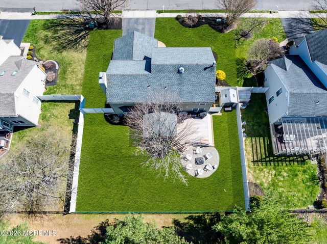 9 Neville Drive, Lincroft, NJ 07738