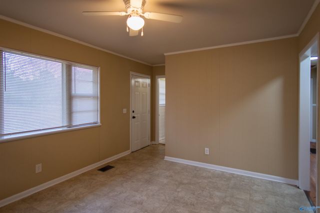 3104 Cumbress Circle NW, Huntsville, AL 35810