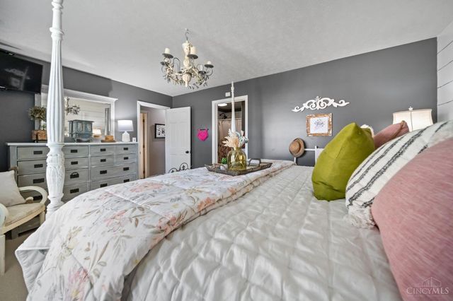 40 N Second Street, Frankfort, OH 45628