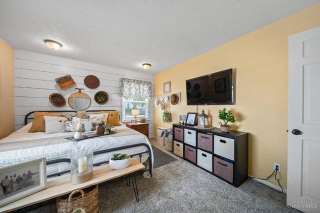 40 N Second Street, Frankfort, OH 45628