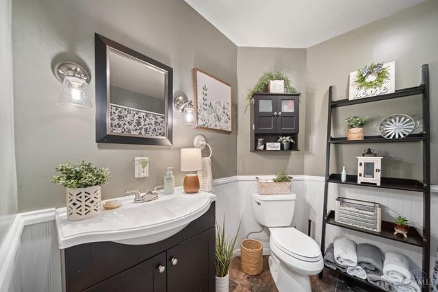 40 N Second Street, Frankfort, OH 45628