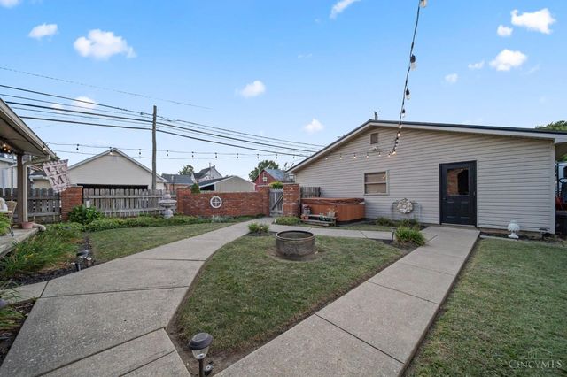 40 N Second Street, Frankfort, OH 45628
