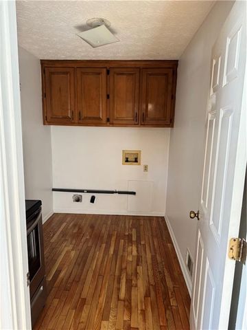 3340 Newburn SW Street, Lilburn, GA 30047