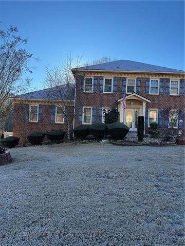 3340 Newburn SW Street, Lilburn, GA 30047