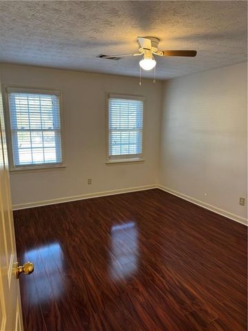 3340 Newburn SW Street, Lilburn, GA 30047