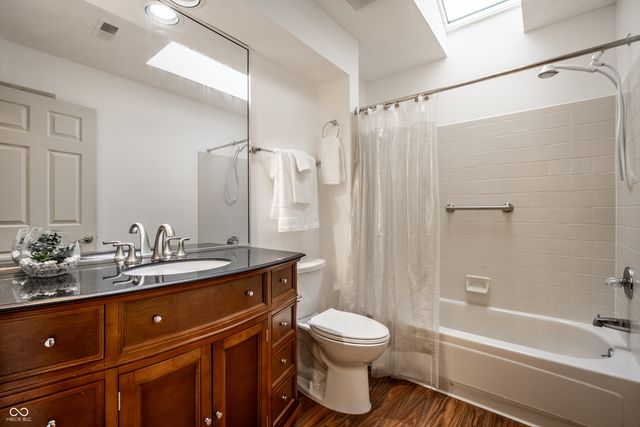 1733 Cloister Drive, Indianapolis, IN 46260