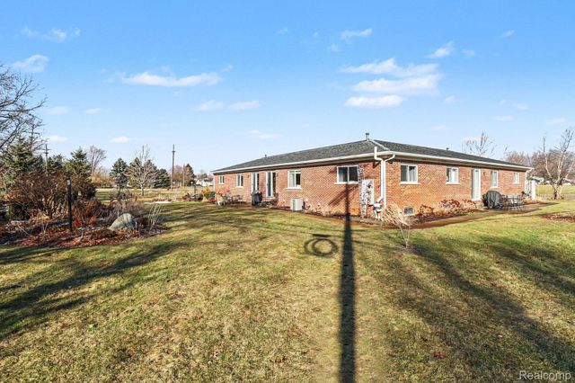 27036 Sandy Hill Lane, Lyon Charter Township, MI 48165