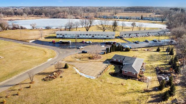 27036 Sandy Hill Lane, Lyon Charter Township, MI 48165