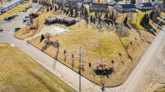 27036 Sandy Hill Lane, Lyon Charter Township, MI 48165