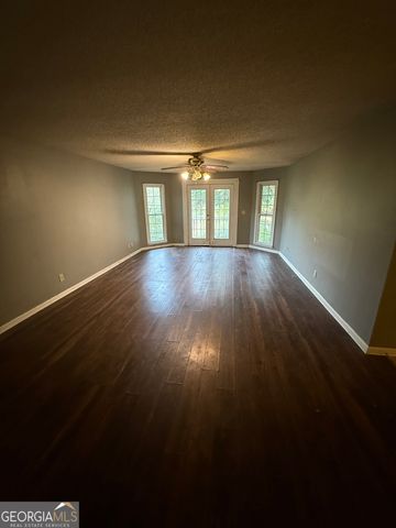 274 Kelli Drive, Byron, GA 31008