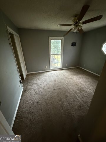 274 Kelli Drive, Byron, GA 31008