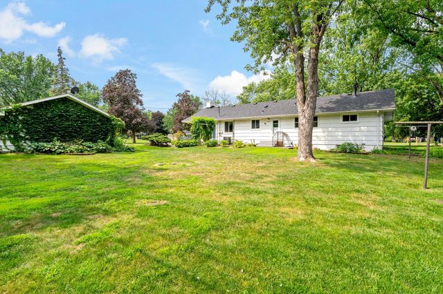 3567 Leroy Street, Deephaven, MN 55391