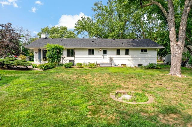 3567 Leroy Street, Deephaven, MN 55391