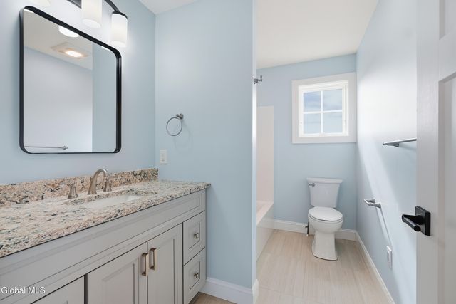 1 Welding Way, Colonie, NY 12047