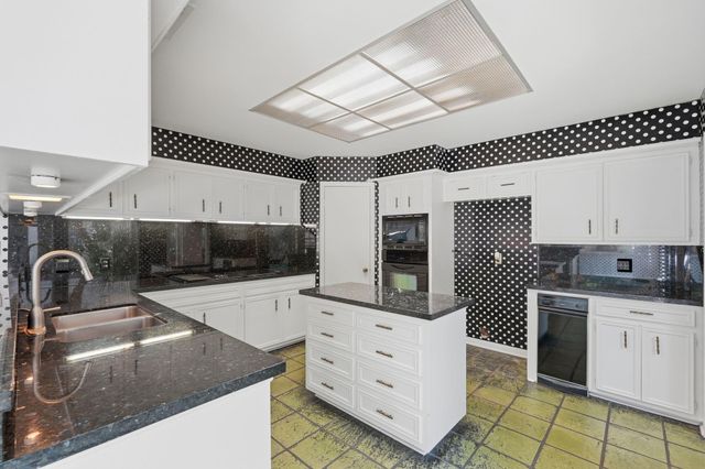 5610 Fountainbridge Lane, Houston, TX 77069