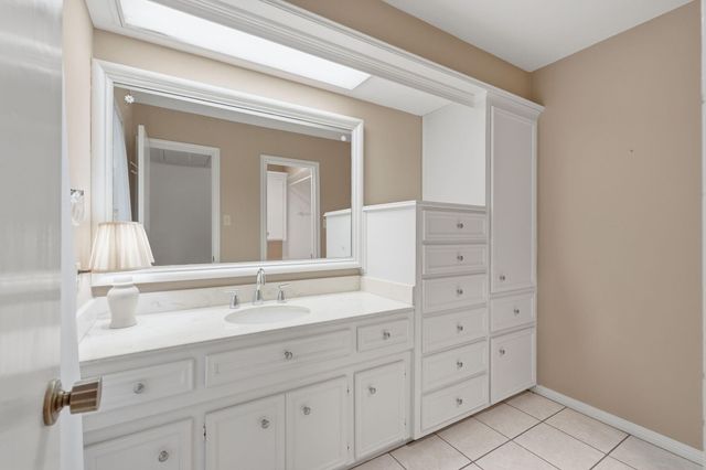 5610 Fountainbridge Lane, Houston, TX 77069