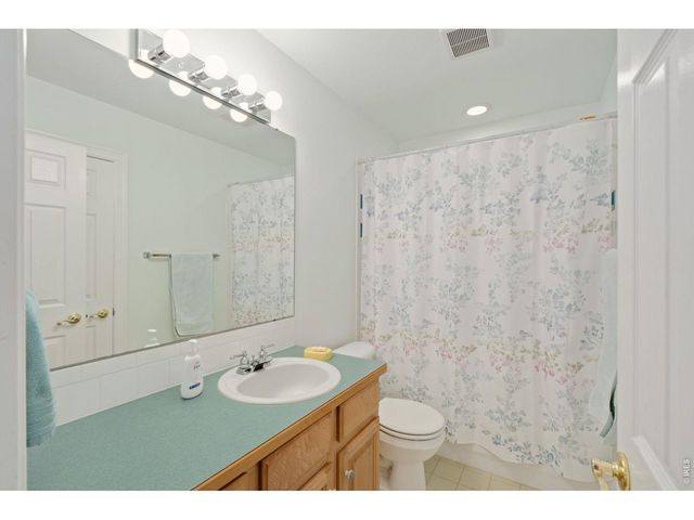 1614 Fantail Ct, Fort Collins, CO 80528