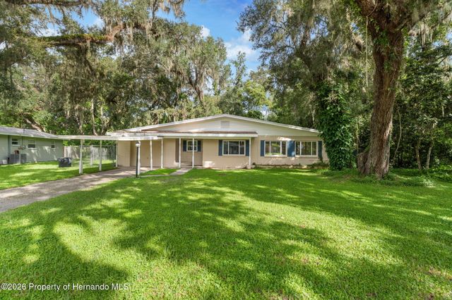 310 Longwood Drive, Brooksville, FL 34601