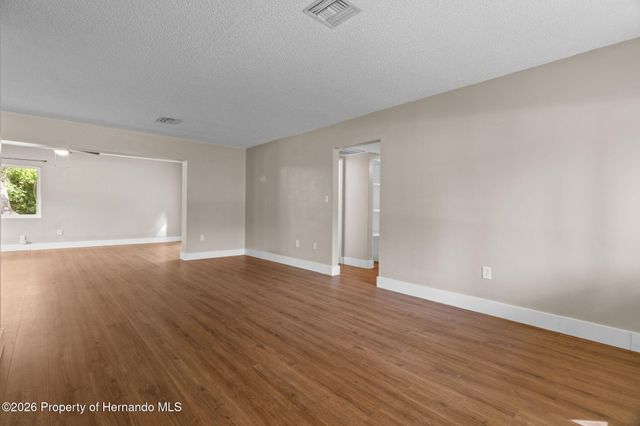 310 Longwood Drive, Brooksville, FL 34601