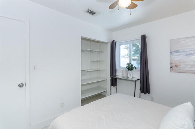 1435 77TH AVENUE N, St Petersburg, FL 33702