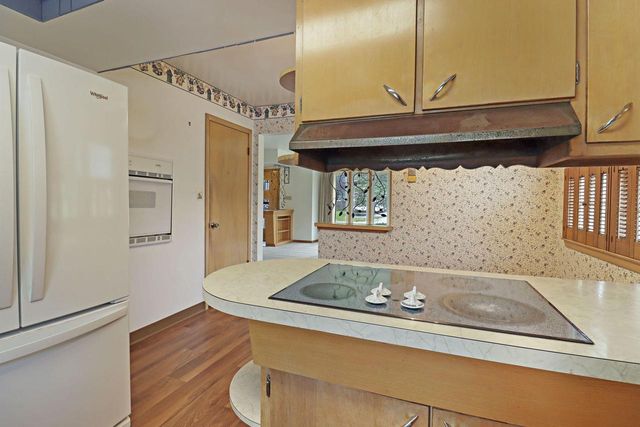 8920 20th AVENUE, Kenosha, WI 53143