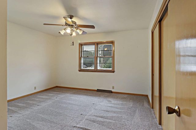 8920 20th AVENUE, Kenosha, WI 53143