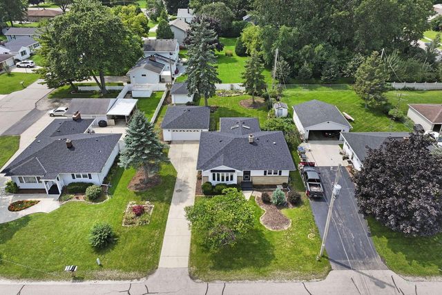 8920 20th AVENUE, Kenosha, WI 53143