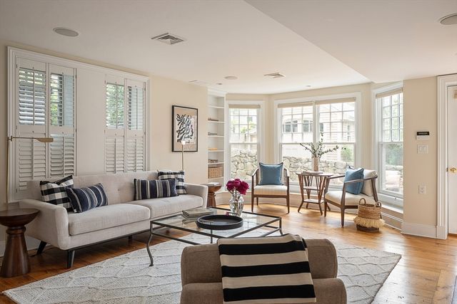 40 Mount Vernon Street 1, Cambridge, MA 02140