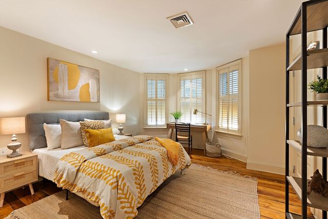 40 Mount Vernon Street 1, Cambridge, MA 02140